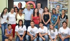 Mais 5 Jovens São Empregados Através da Agência de Empregos Jovem do Futuro