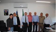 PREFEITO ODAIR RESENDE PEDE MAIS SEGURANÇA PARA O MUNICIPIO.