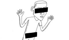 Jovem furta enfeites natalino de praça.