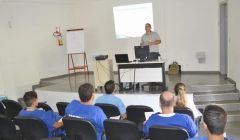 Prevenção de acidentes é discutida por colaboradores do Hurso
