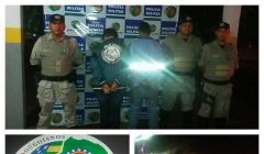 Detida dupla com quase meio quilo de maconha