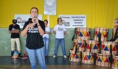 Escola Municipal Marcio Ribeiro recebeu instrumentos. 