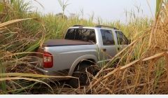 PM recupera veículo roubado e prende suspeitos em Quirinópolis