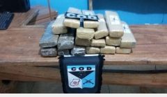 Em abordagem de rotina, PM aprende 18 kg de maconha e recupera R$ 40 mil furtados de salão de beleza no MS