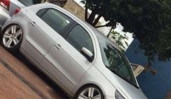 Vítima encontra veículo furtado, mas sem a aparelhagem de som