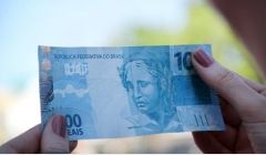 Quatro são detidos com dinheiro falso